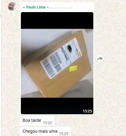 Print de WhatsApp: aluno avisando que chegou mais uma caixa